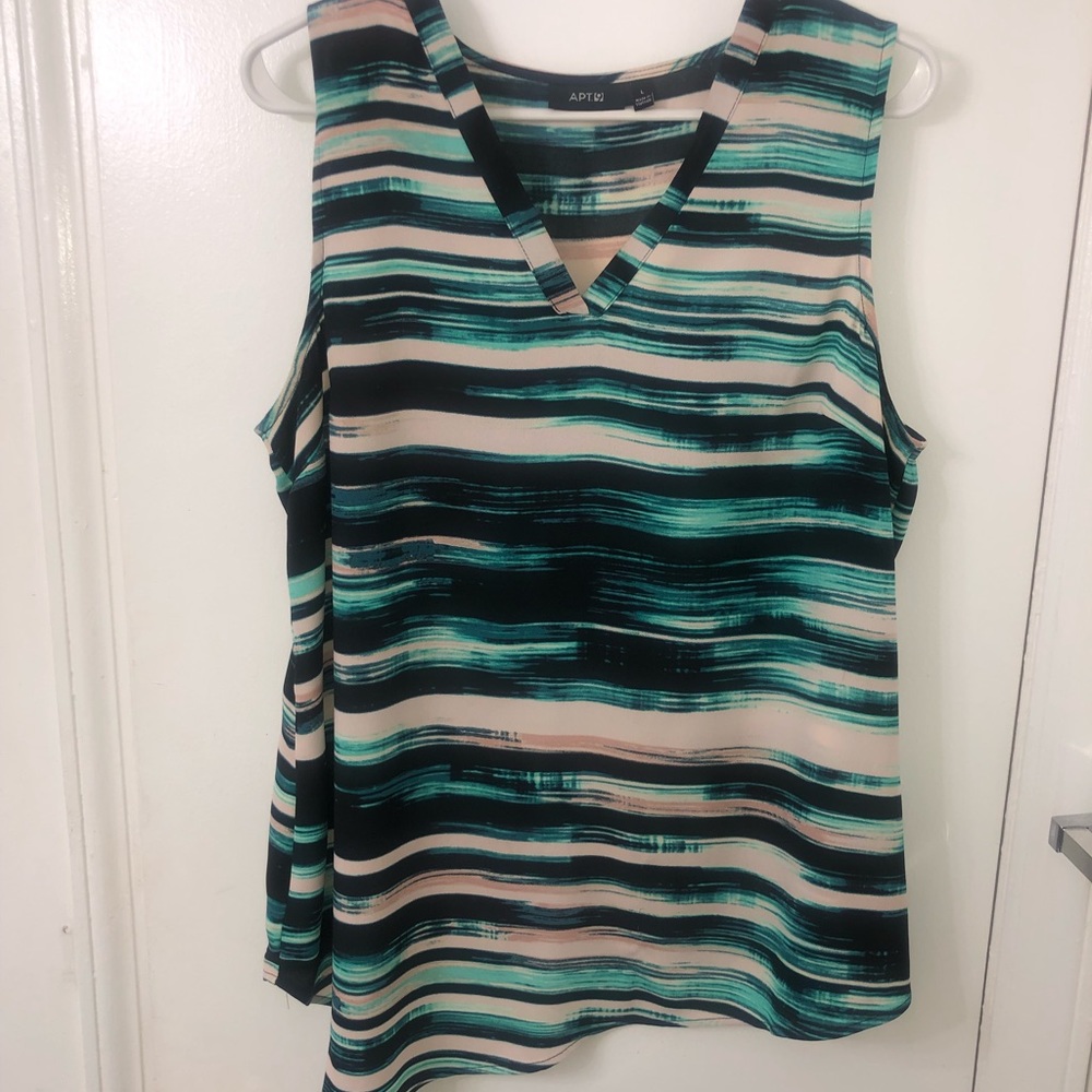Sleeveless top - Picture 3 of 9